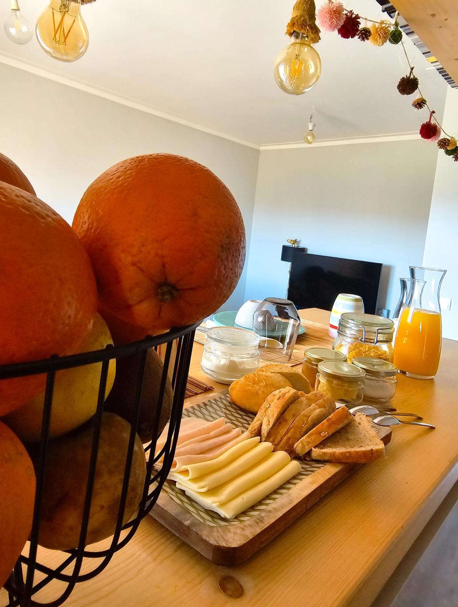 The House Of Cats Apartment Oliveira do Douro  Bagian luar foto